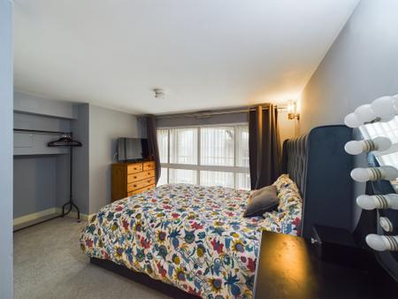 1 bedroom Flat to let in 8 Old Hall Street, City Centre, Liverpool, L3