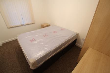 2 bedroom Flat to let in Kaber Ct, Horsfall St, Liverpool, L8 6RY