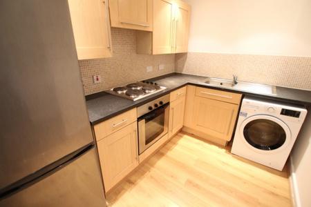 2 bedroom Flat to let in Kaber Ct, Horsfall St, Liverpool, L8 6RY