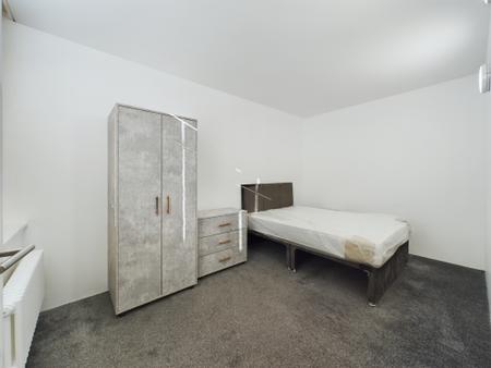 3 bedroom Flat to let in The Tea Factory, 80 Wood Street, L1