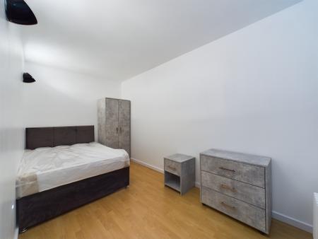 3 bedroom Flat to let in The Tea Factory, 80 Wood Street, L1