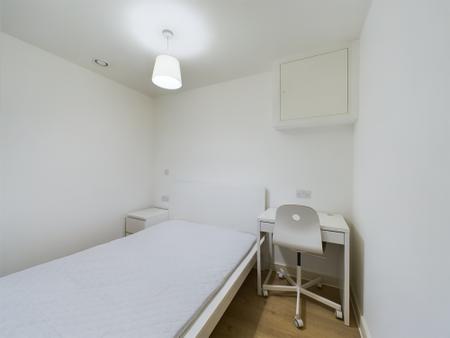 0 bedroom Studio flat to let in Block D, Wolstenholme Square, 3 Parr St, L1 4BY