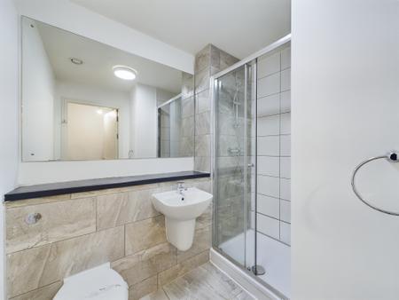 0 bedroom Studio flat to let in Block D, Wolstenholme Square, 3 Parr St, L1 4BY