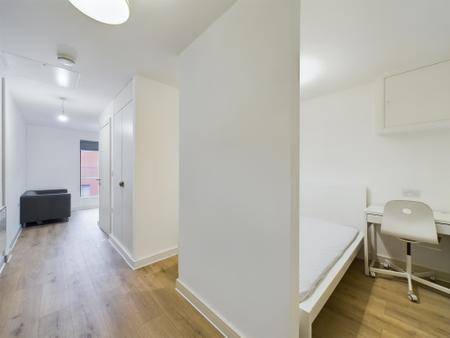0 bedroom Studio flat to let in Block D, Wolstenholme Square, 3 Parr St, L1 4BY