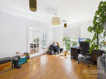 2 bedroom Flat for sale in 3 Larch Close, Cressington, Liverpool, L19