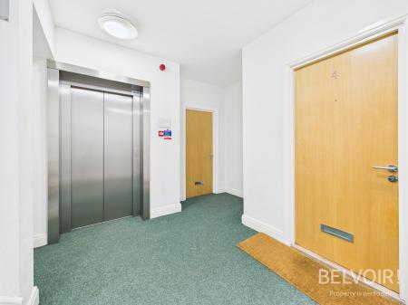 2 bedroom Flat for sale in 3 Larch Close, Cressington, Liverpool, L19