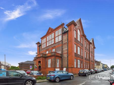2 bedroom Flat for sale in Wellington Street, Garston, Liverpool, L19