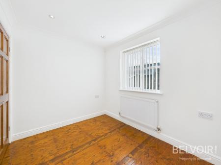 2 bedroom Flat to let in Church Road, Halewood, Liverpool, L26