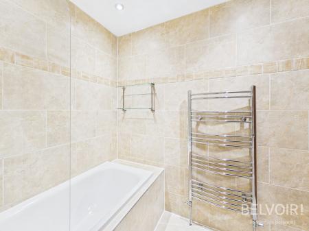 2 bedroom Flat to let in Church Road, Halewood, Liverpool, L26