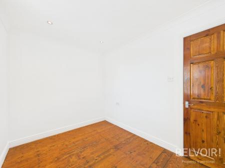 2 bedroom Flat to let in Church Road, Halewood, Liverpool, L26