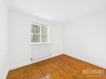 2 bedroom Flat to let in Church Road, Halewood, Liverpool, L26