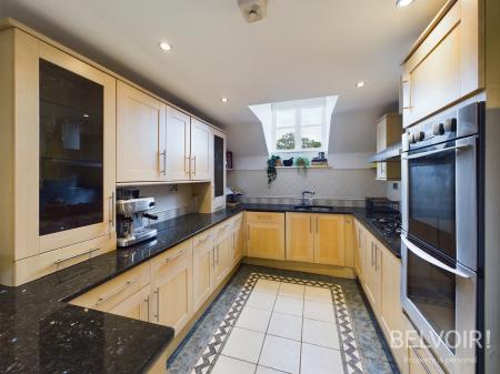 3 bedroom Flat for sale in West Albert Road, Aigburth, Liverpool, L17
