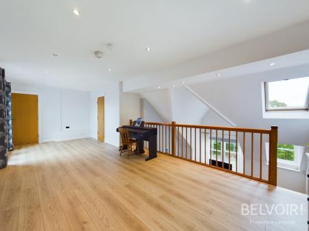 3 bedroom Flat for sale in West Albert Road, Aigburth, Liverpool, L17