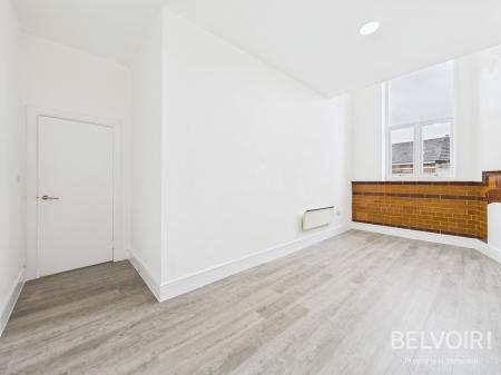 2 bedroom Flat to let in Wellington Street, Garston, Liverpool, L19