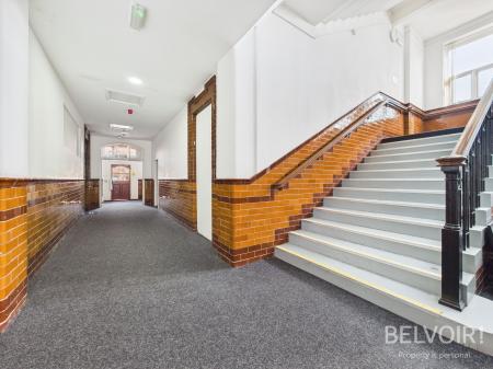 2 bedroom Flat to let in Wellington Street, Garston, Liverpool, L19