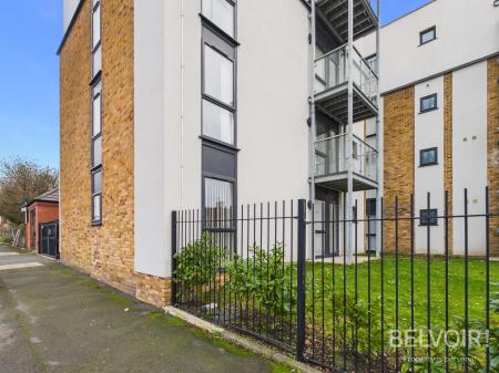 1 bedroom Flat for sale in 98 Park Street, Dingle, Liverpool, L8