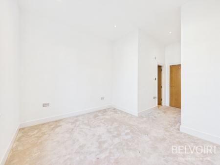 2 bedroom Flat to let in Alexandra Drive, Aigburth, Liverpool, L17