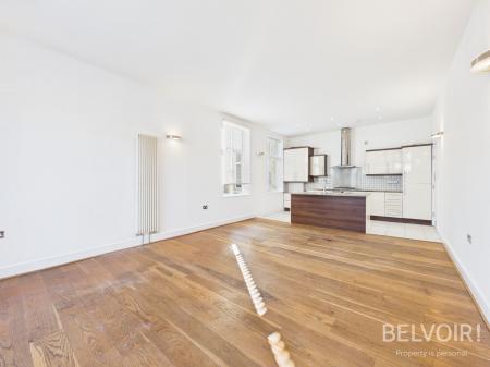 2 bedroom Flat to let in Alexandra Drive, Aigburth, Liverpool, L17