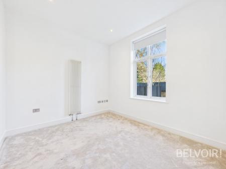 2 bedroom Flat to let in Alexandra Drive, Aigburth, Liverpool, L17