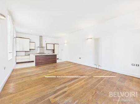 2 bedroom Flat to let in Alexandra Drive, Aigburth, Liverpool, L17