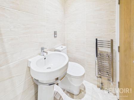 2 bedroom Flat to let in Alexandra Drive, Aigburth, Liverpool, L17