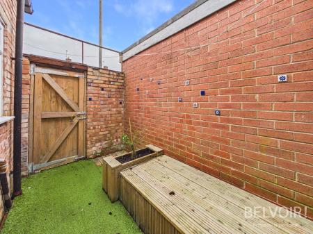 2 bedroom Terraced House to let in Fairbank Street, Wavertree, Liverpool, L15