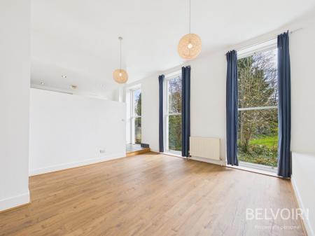 2 bedroom Flat to let in Devonshire Road, Princes Park, Liverpool, L8