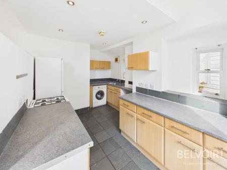 2 bedroom Flat to let in Devonshire Road, Princes Park, Liverpool, L8