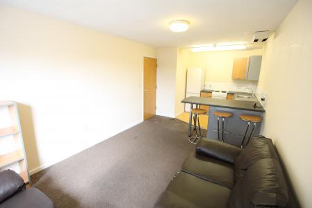 2 bedroom Flat to let in Crown Station Place, Edge Hill, Liverpool, L7