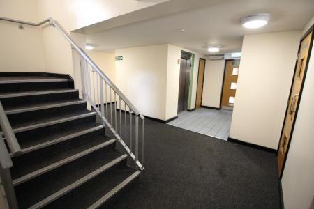 2 bedroom Flat to let in Crown Station Place, Edge Hill, Liverpool, L7