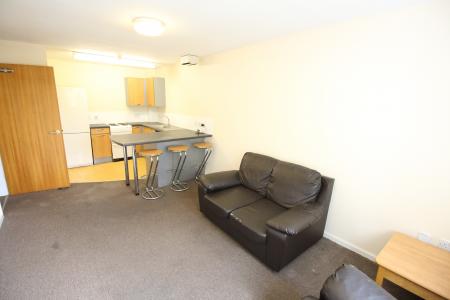 2 bedroom Flat to let in Crown Station Place, Edge Hill, Liverpool, L7