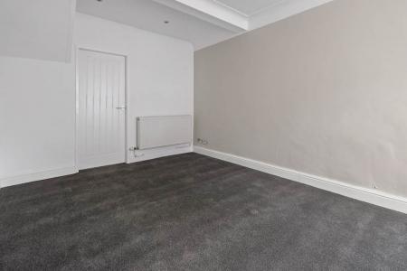 2 bedroom Terraced House to let in Banner Street, Wavertree, Liverpool, L15