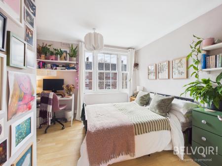 3 bedroom Flat for sale in Waverley Road, Aigburth, Liverpool, L17