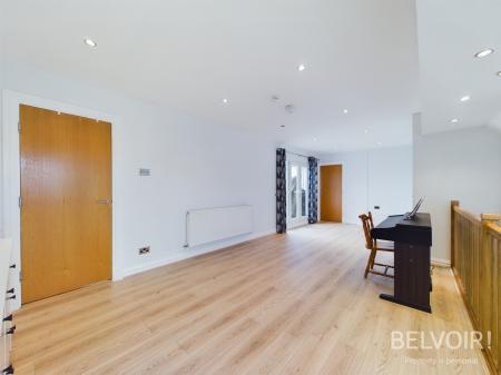 3 bedroom Flat to let in West Albert Road,, Aigburth, Liverpool, L17