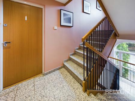 3 bedroom Flat to let in West Albert Road,, Aigburth, Liverpool, L17