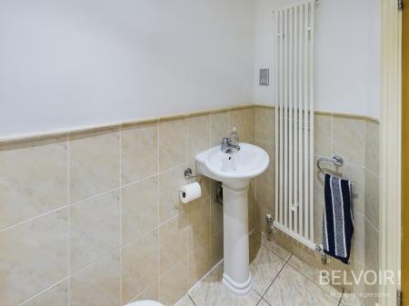 3 bedroom Flat to let in West Albert Road,, Aigburth, Liverpool, L17
