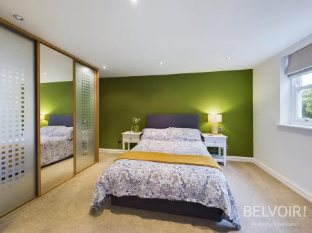 3 bedroom Flat to let in West Albert Road,, Aigburth, Liverpool, L17