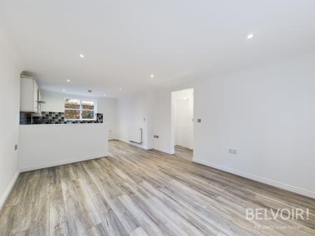 2 bedroom Flat to let in Church Road, Halewood, Liverpool, L26