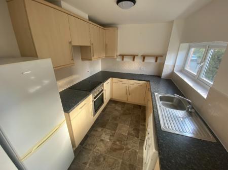 3 bedroom Flat to let in Addenbrooke Drive, Aigburth, Liverpool, L24