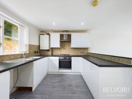 2 bedroom Flat to let in Church Road, Halewood, Liverpool, L26