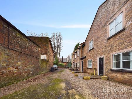 2 bedroom Flat to let in Church Road, Halewood, Liverpool, L26