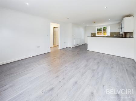 2 bedroom Flat to let in Church Road, Halewood, Liverpool, L26