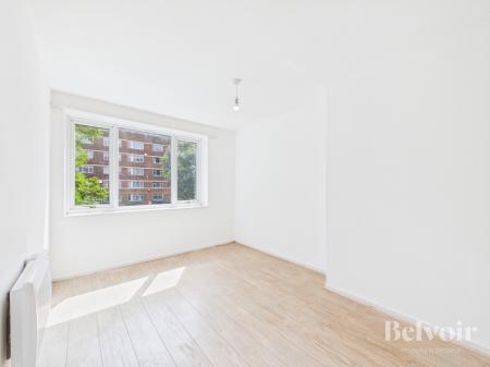 2 bedroom Flat to let in Minster Court, City Centre, Liverpool, L7