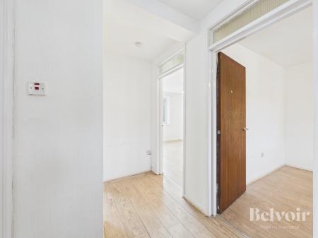 2 bedroom Flat to let in Minster Court, City Centre, Liverpool, L7