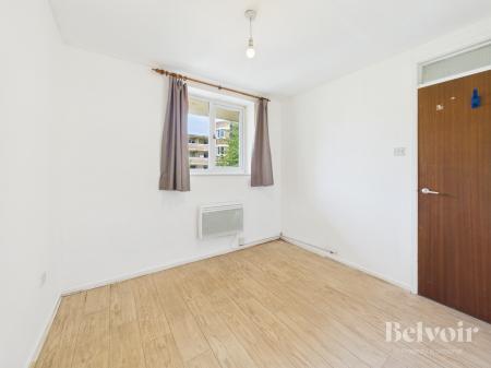 2 bedroom Flat to let in Minster Court, City Centre, Liverpool, L7