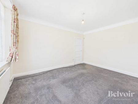 4 bedroom Semi-detached house to let in Elder Gardens, Grassendale, Liverpool, L19