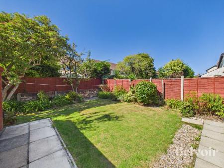 4 bedroom Semi-detached house to let in Elder Gardens, Grassendale, Liverpool, L19