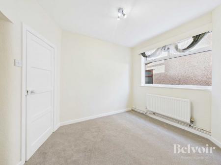 4 bedroom Semi-detached house to let in Elder Gardens, Grassendale, Liverpool, L19