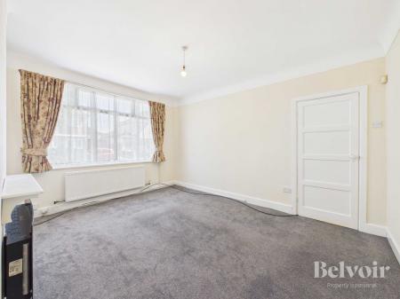 4 bedroom Semi-detached house to let in Elder Gardens, Grassendale, Liverpool, L19