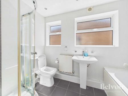 4 bedroom Semi-detached house to let in Elder Gardens, Grassendale, Liverpool, L19